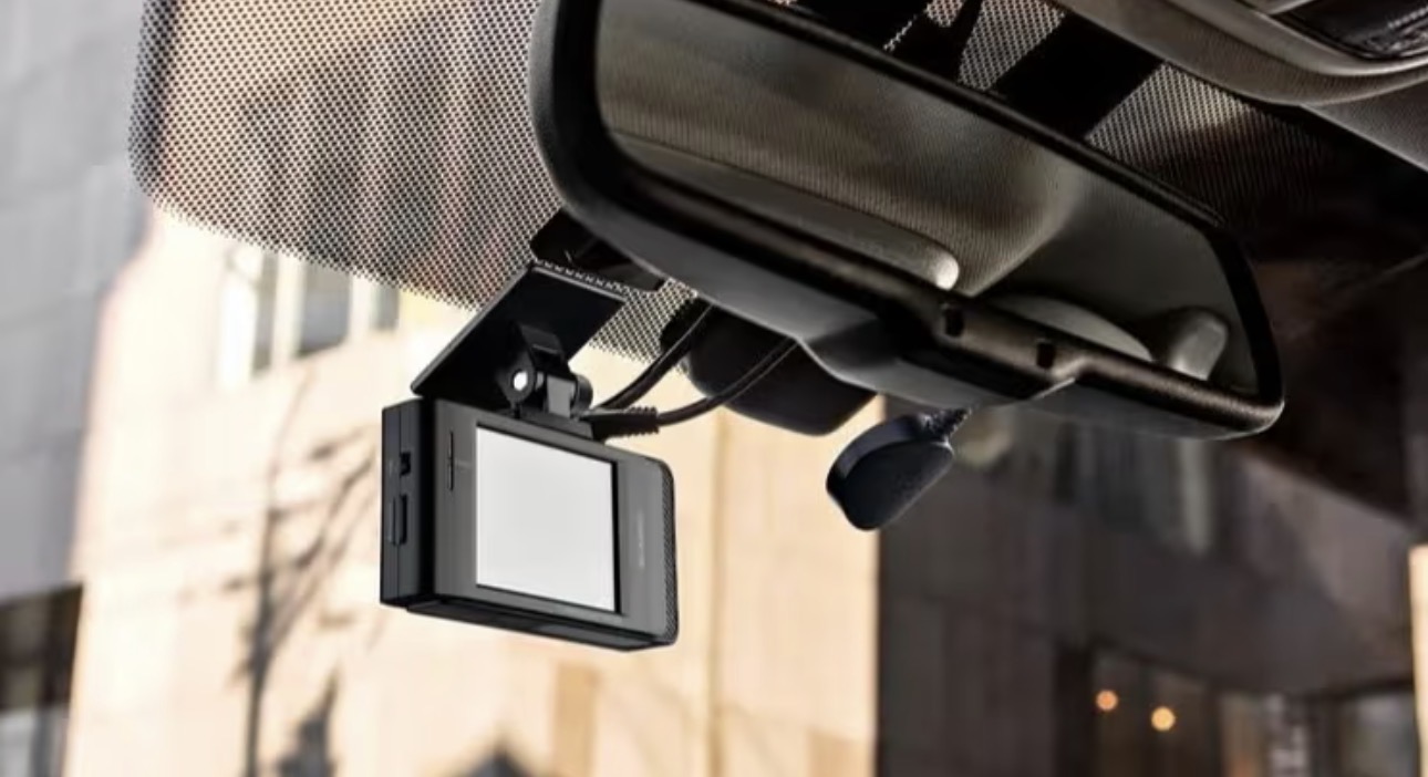 Dashcam install